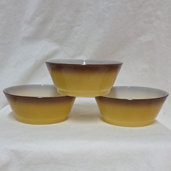 Anchor Hocking Other - Vintage Anchor Hocking Fire King Bowls, Set Of 3
